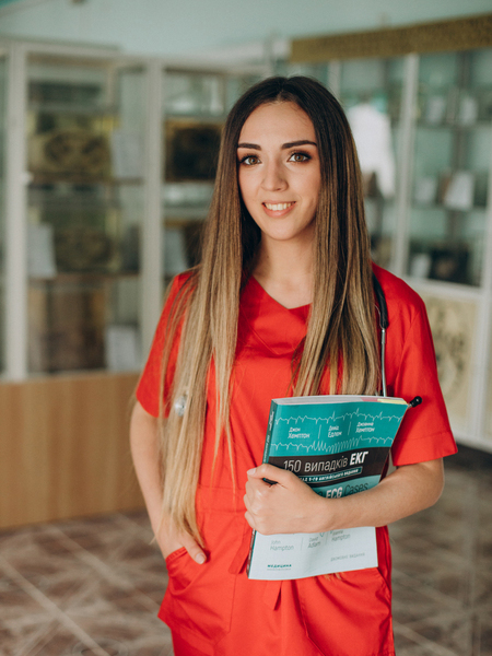 Романів Роксолана Іванівна